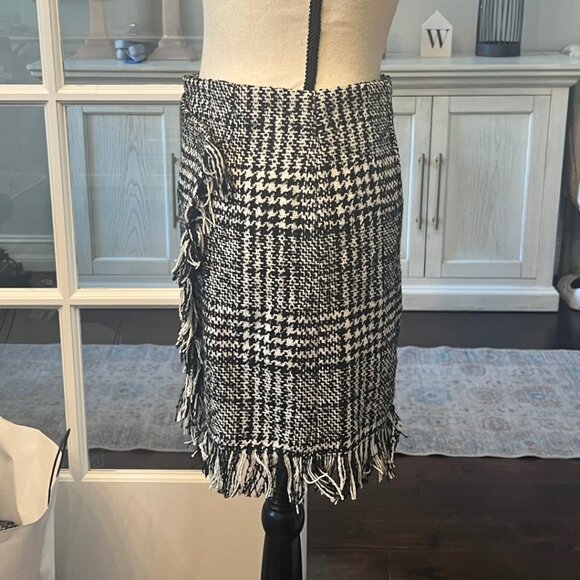 Romeo & Juliet Couture Houndstooth Plaid Wrap Mini Skirt S - Picture 5 of 9